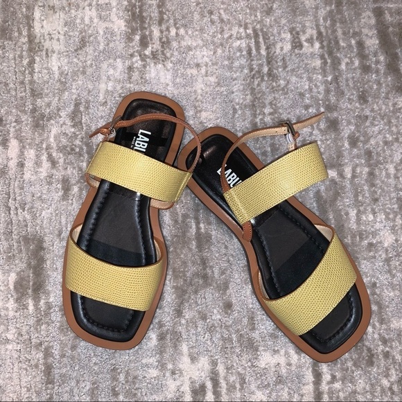 LABUCQ Charlie Lizard Embossed Leather Slingback Sandal - Picture 8 of 9